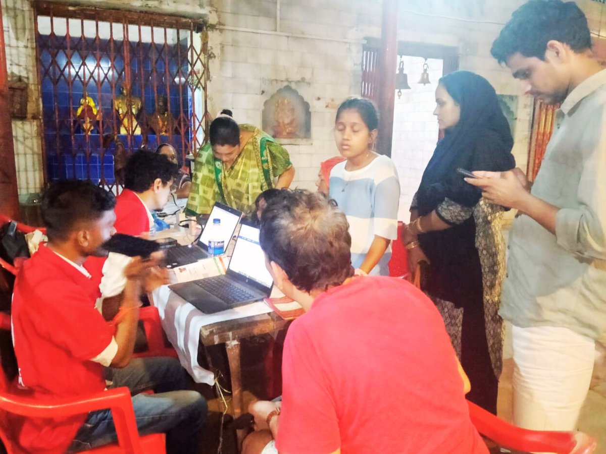 MeshramNGO's tweet photo. Meshram Foundation organized camps to implement various social benefit schemes in Chandivali, Kalina, Kurla, Mulund, Bhandup and Vikhroli Vidhansabha. https://t.co/R12tNrkHNV