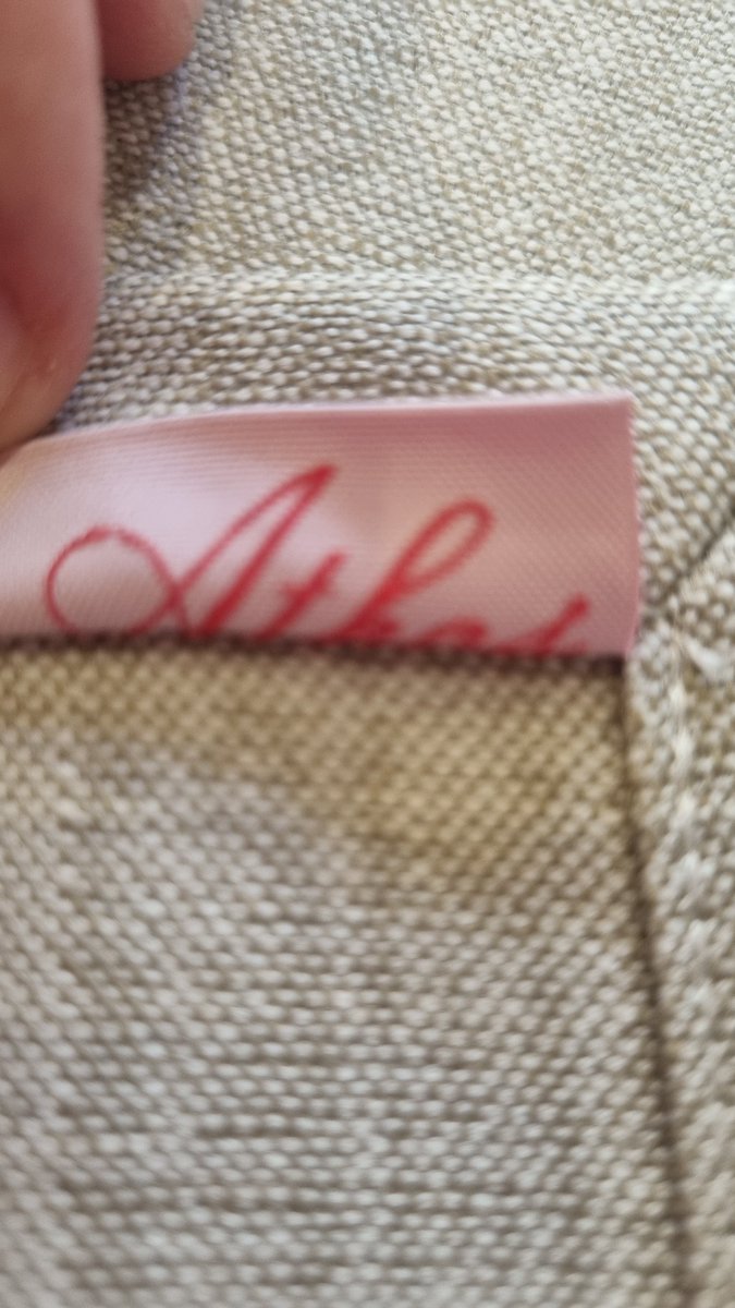 Exploring #La Bechamel..
de Juan Monteagudo...cosas manchegas. menos la servilleta Sr <a href="/AthosWitti/">Julián Athos</a> 😍😍🤣🤣