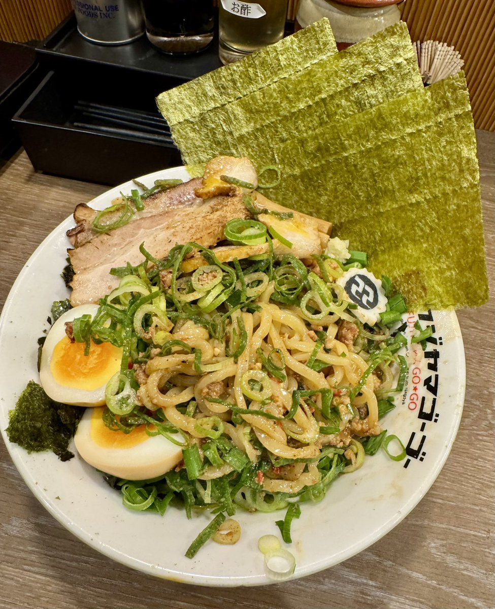 夕飯は フジヤマ55 台湾まぜそば 全部のせ でらうみゃ〜！ 時間が