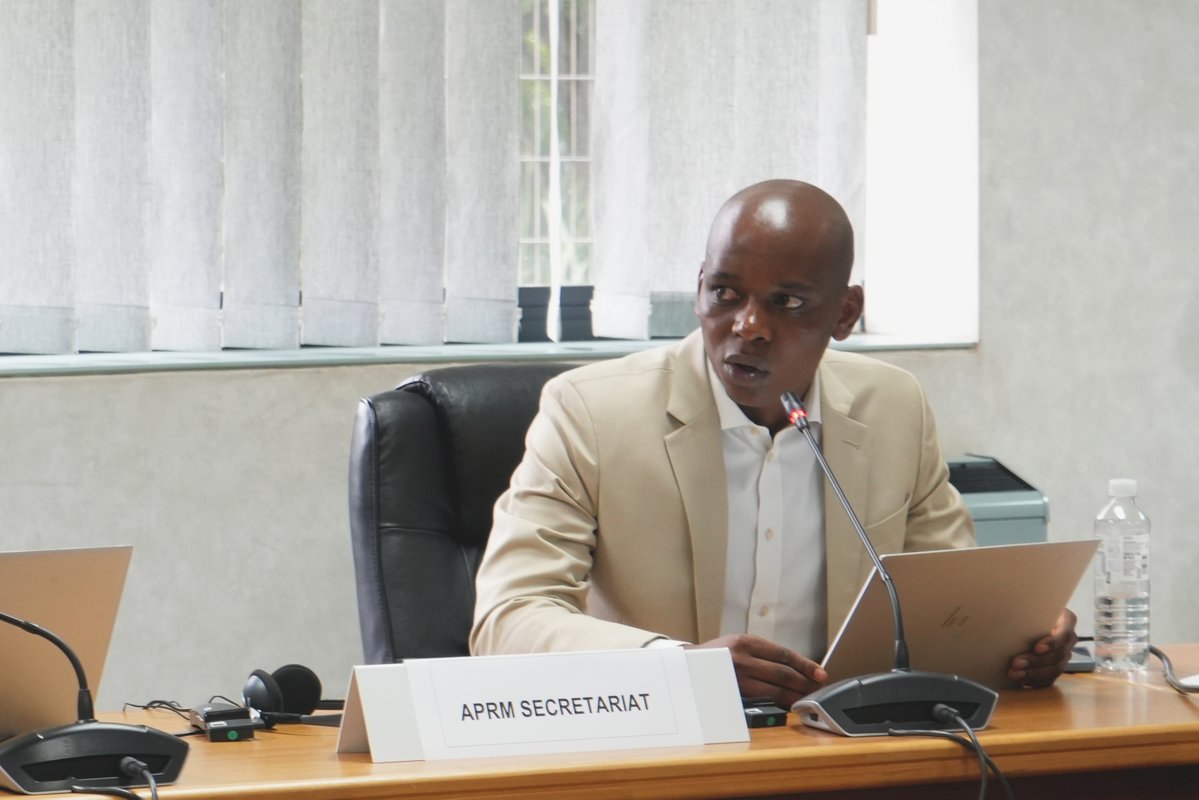 APRMorg's tweet image. The Committee of APRM Focal Points recently convened a hybrid consultative meeting. Delegates were updated on the proposed theme and sub-themes for the Africa Governance Report 2027 and briefed on the outcomes and recommendations of the 5th APRM Youth Symposium.