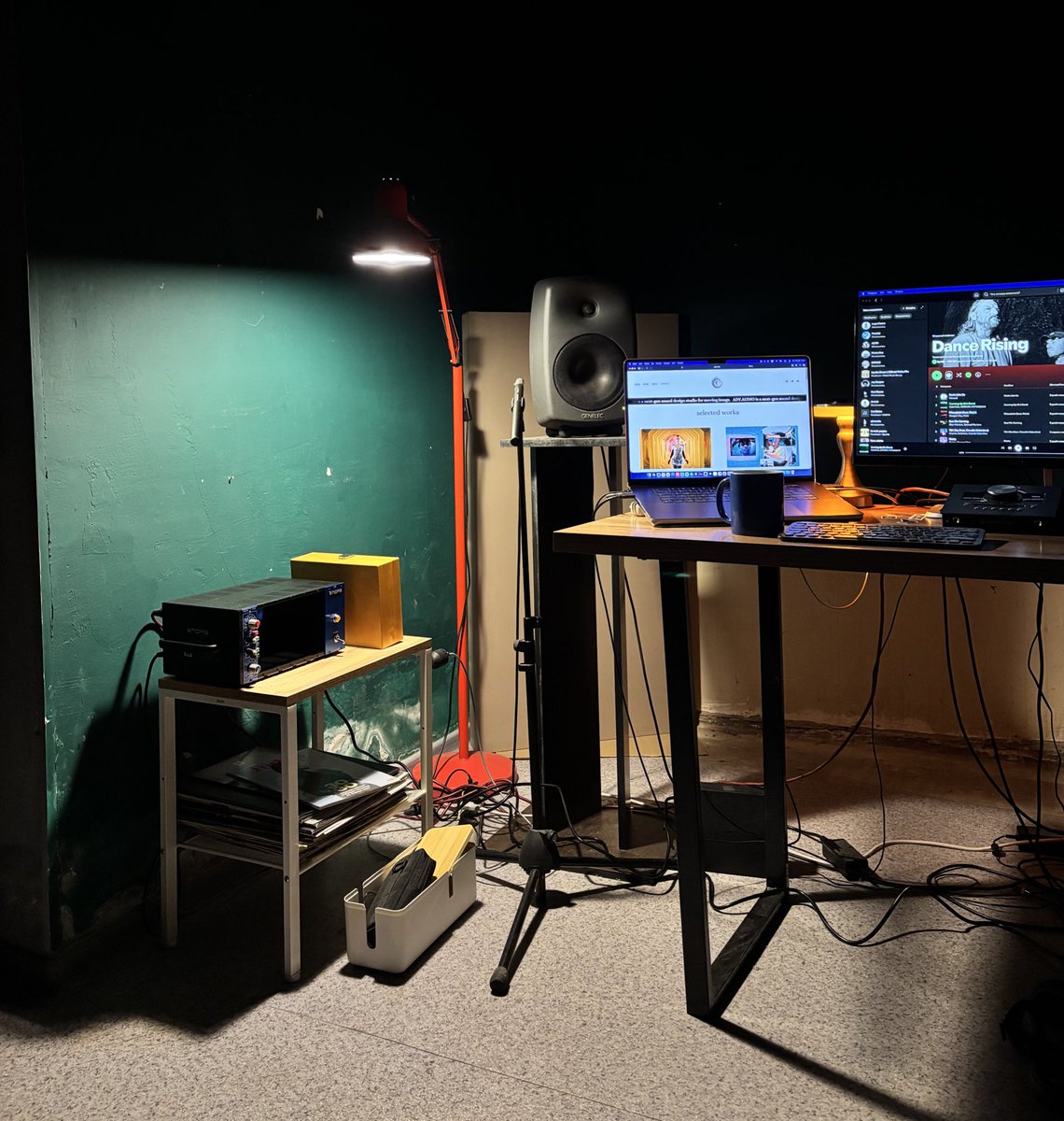 Daryn Ady (@ydanyrad) on Twitter photo 