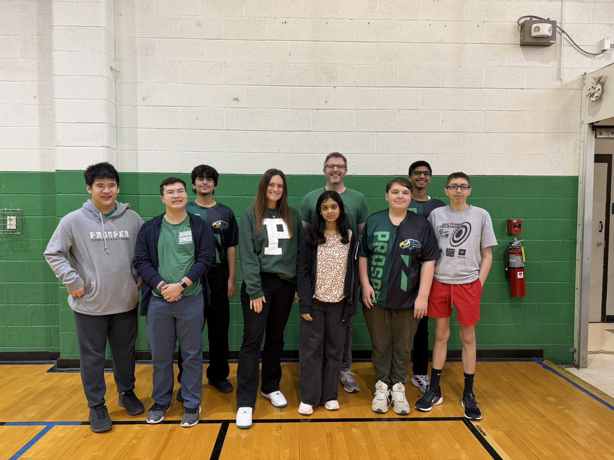 Paige_Trujillo_'s tweet photo. Our kids at THE Ship are so incredible 🏹

I loved getting to compete against the other high schools this morning with some help from the @prosperarchery students and sponsors 🏴‍☠️💚🦅

Shout out to Mr. Tanner for being my partner 💪 

#THEship @ProsperHS https://t.co/TQu9PyzwDy