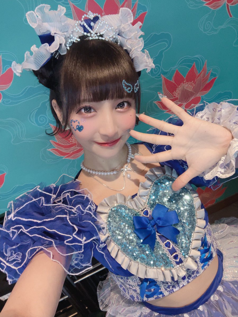 明日のライブはリリイベファイナルです✨ リリイベ最後なの寂しいね