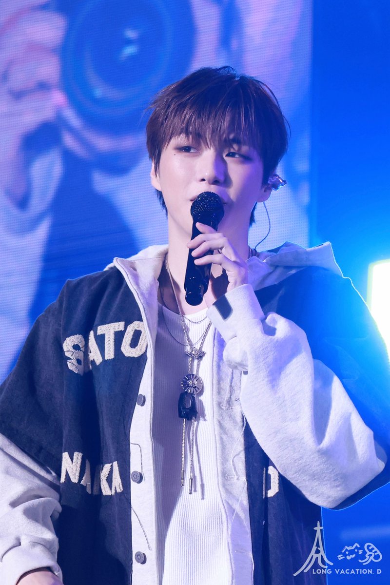 LongVaca1210's tweet image. #강다니엘 #KANGDANIEL 

-251213