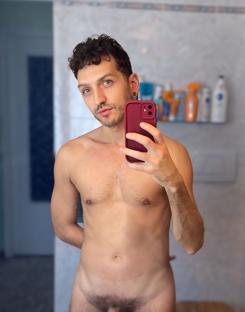 GingerReload's tweet image. Mi piaceva più intera ma va così 😝