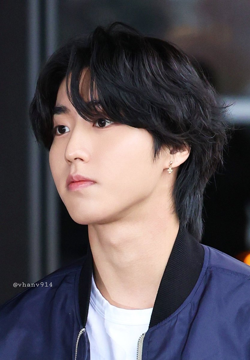 vhanv914's tweet image. 251213 GMP DEP

핸썸 HAN

#스트레이키즈 #StrayKids #한 #HAN #한지성