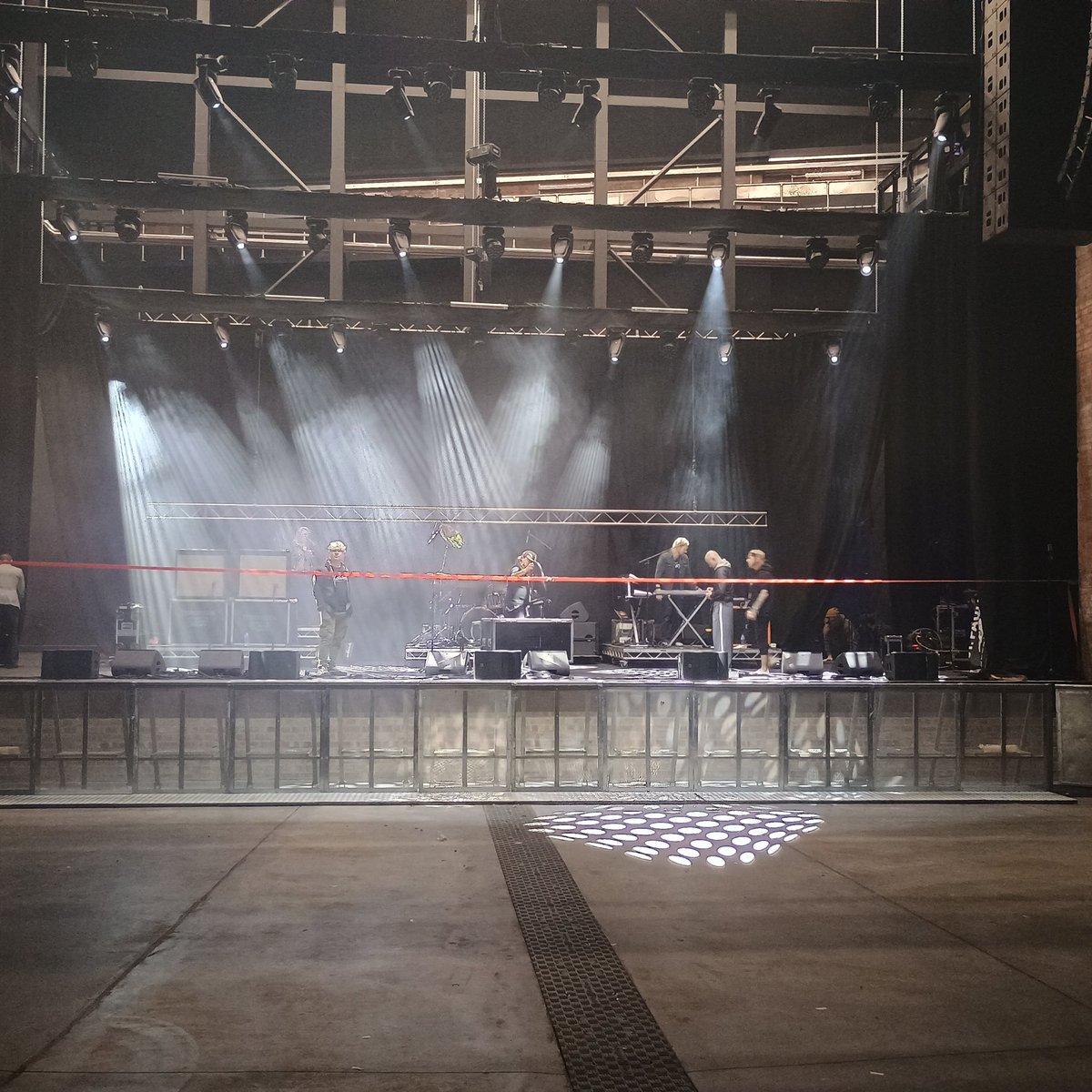 LaikaTone's tweet image. Back home in Bradford. The venue is amazing and it's gonna be a real treat to play. On at 7.55pm. woo to the Hop X #Bradford #keepmusiclive