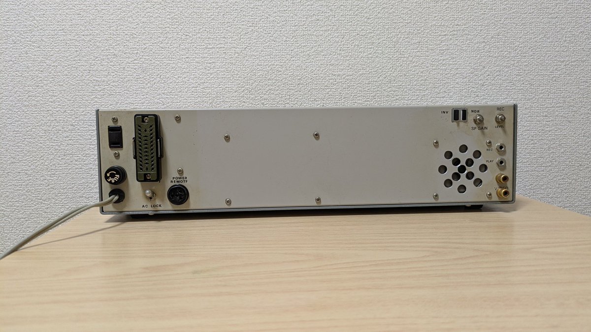 Toprenist tweet media