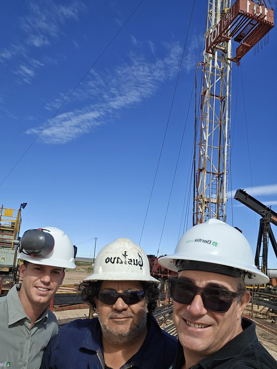 Javier Iguacel tweet media