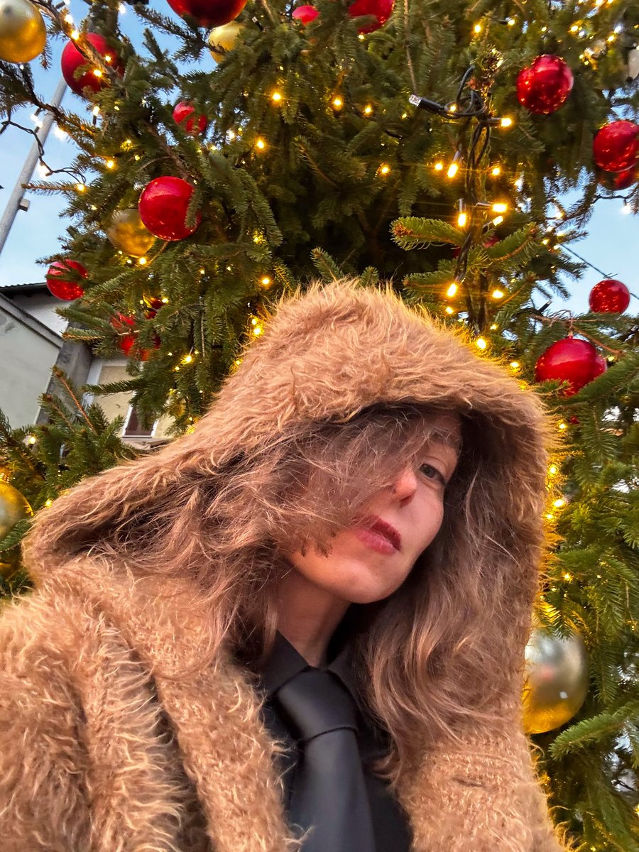 Xmas is coming!
Gm fam ❤️