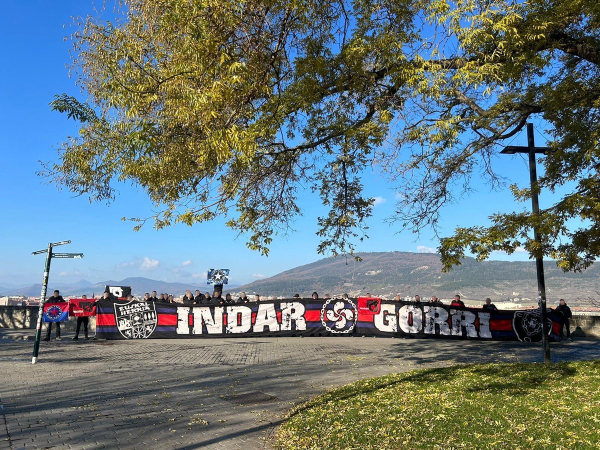 IRUÑEKO ZAINDARIAK

38 URTE!!!