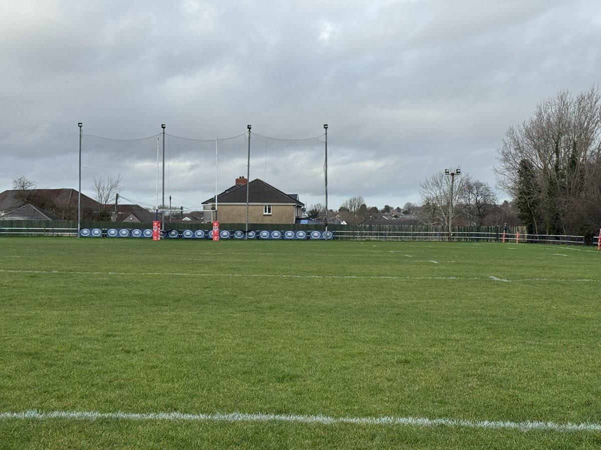 A bit of referee coaching in Wales this weekend.   Loughor Youth v Mountain Ash Youth in the WRU U18 Cup.