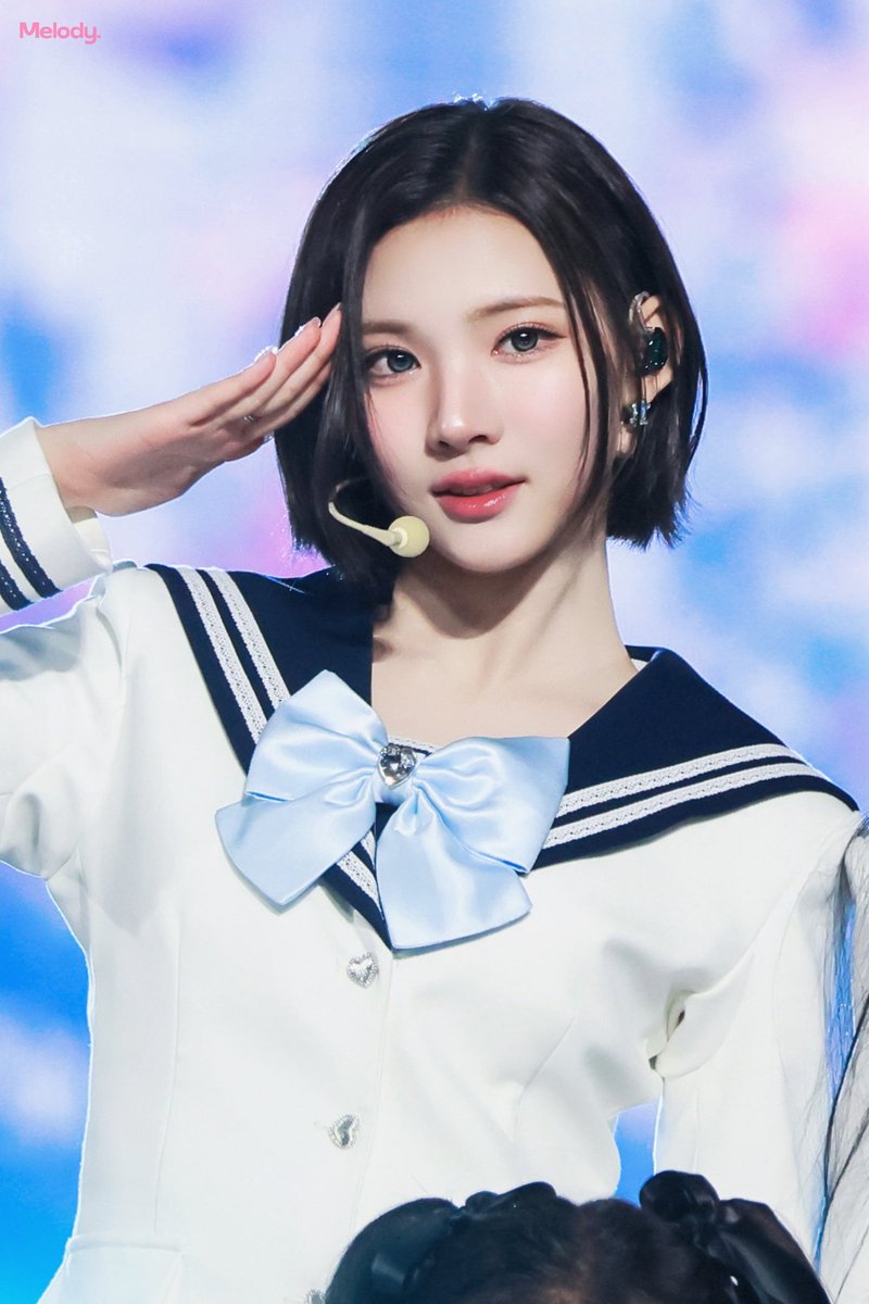 Captain Jiwoo on board. Enjoy the journey with Hearts2Hearts