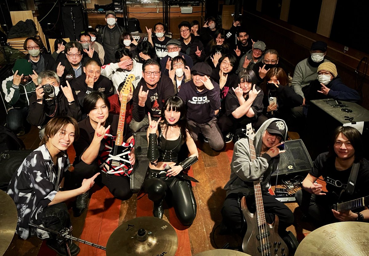 ／

✨🌙Thanks a lot
Isiliel and the Lilin in 東京!!🇯🇵✨

＼

2025ワールドツアー
#MoonbowRebellion 東京編
ありがとう御座いました！💖

初めての国内4人体制、如何でしたか?

明後日からツアーファイナルの為、
ノルウェーへ出発🇳🇴

またお会いしましょう、pinky promise🎀🪽