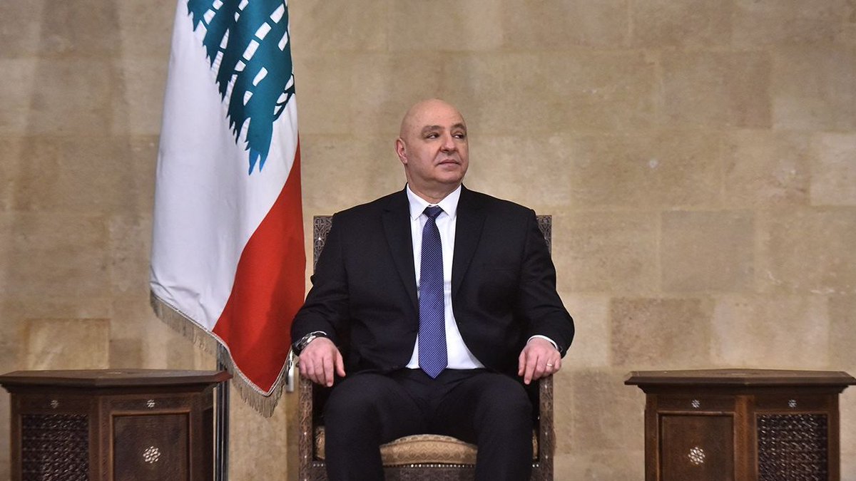 LebanonOnNews's tweet photo. "صوت وطني أصيل".. الرئيس #عون ينعى النائب #غسان_سكاف 
https://t.co/ckZgZm5mXE
@LBpresidency https://t.co/4UtxpAi4Dk