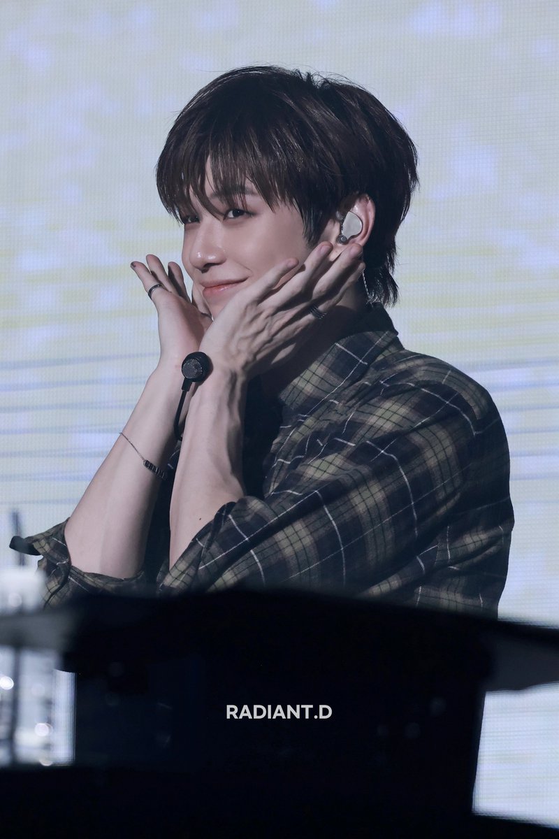 RADIANT_D's tweet image. 251213 KANGDANIEL FAN CONCERT 
- Preview

#강다니엘 #KANGDANIEL
#姜丹尼尔 #カンダニエル #คังแดเนียล
