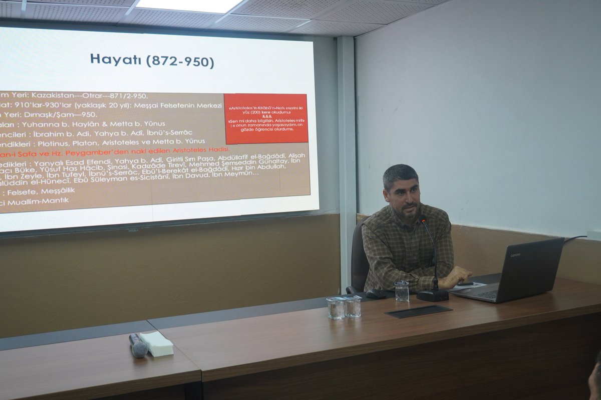 Cumartesi Seminerlerimiz Devam Ediyor 
Diyarbakır Genç Memur-Sen olarak düzenlediğimiz İslam Felsefesini Yeniden Düşünmek: Farabi Örneği seminerimizi, kıymetli katkılarıyla Dicle Üniversitesi Öğretim Üyesi Dr. Siracettin Aslan’ın katılımı ve yoğun ilgiyle gerçekleştirdik.

İslam