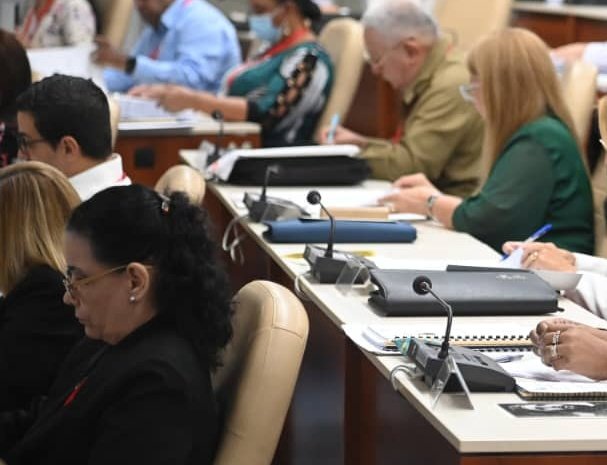 Como ha sido habitual en estos espacios, el Buró Político rindió cuentas en el #XIPlenoCC, informamos sobre la gestión y el trabajo de esta estructura que se ha centrado en las prioridades y misiones del Partido. #UnidosXCuba