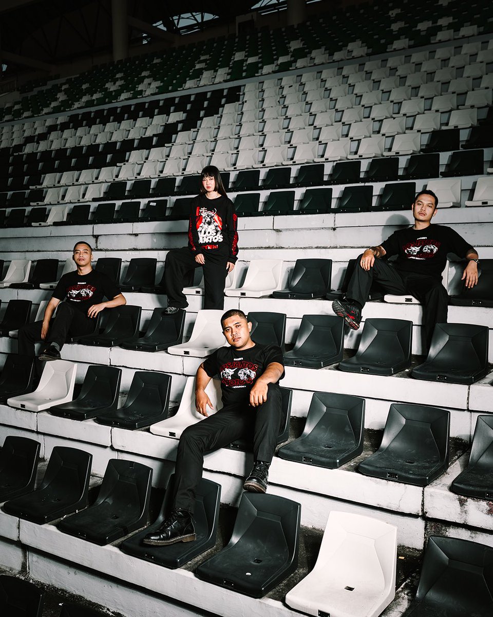 LOS JANTOS tweet media