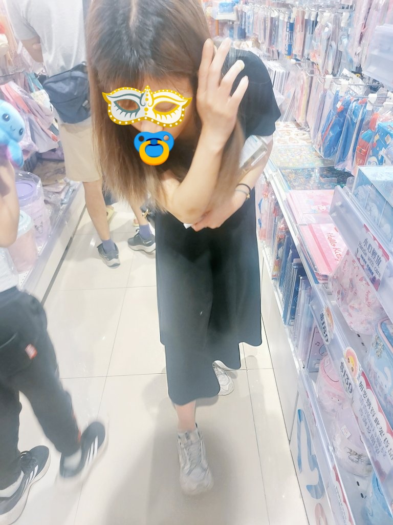 荷包蛋 - 香港色圈轉推達人 tweet media