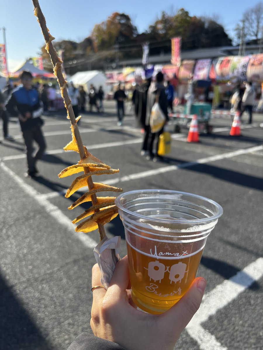 torisan_runner's tweet image. #奈良マラソン ついに明日‼︎

Expoに行き、
友人とワイワイしすぎて
それっぽい写真を撮り損ねました😪

撮れ高は、ゲソ、ポテト、ビール！
楽しんでいきましょう🙌🦌😎