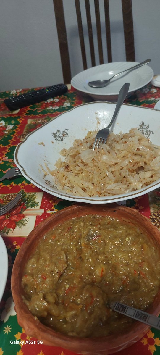 Kaj nana na kisel kupus