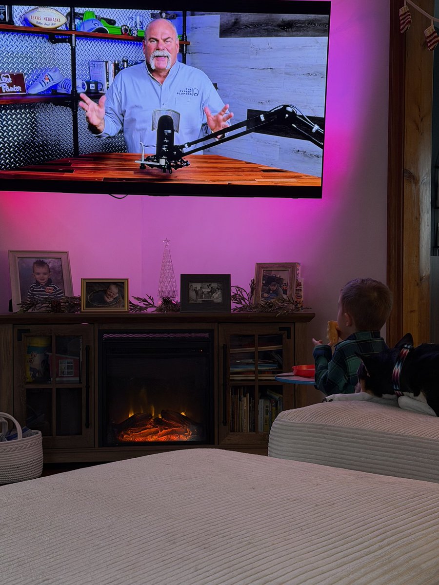 Kevin jackson tweet media