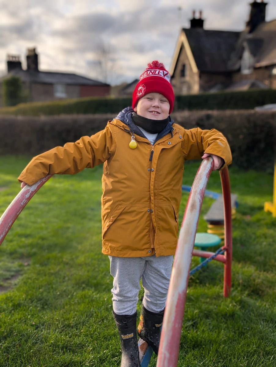 Lee Harman tweet media