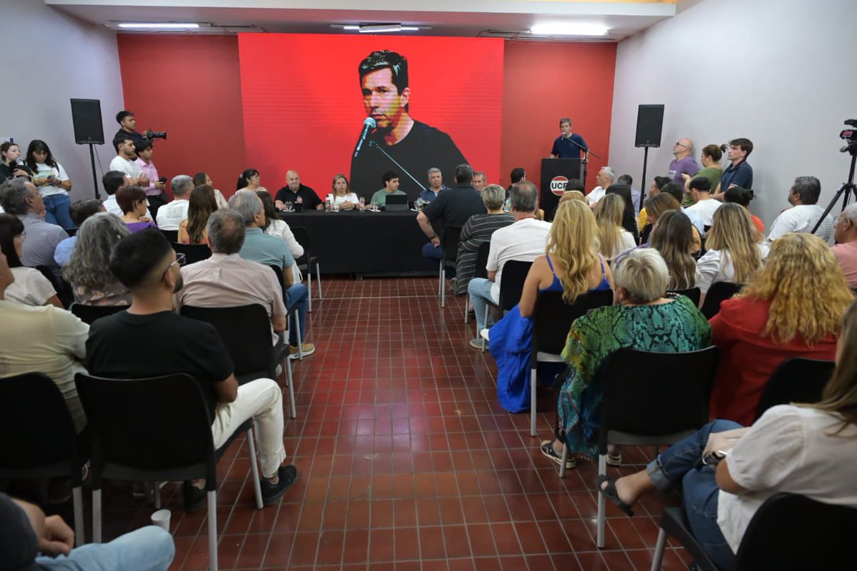 ucrmendoza's tweet image. En nuestro Congreso Ordinario, rendimos cuentas de los balances de gestión a nuestros afiliados🇵🇱

Las organizaciones partidarias, nuestros intendentes y legisladores compartieron el trabajo realizado, reafirmando un radicalismo con transparencia, compromiso y vocación de gestión