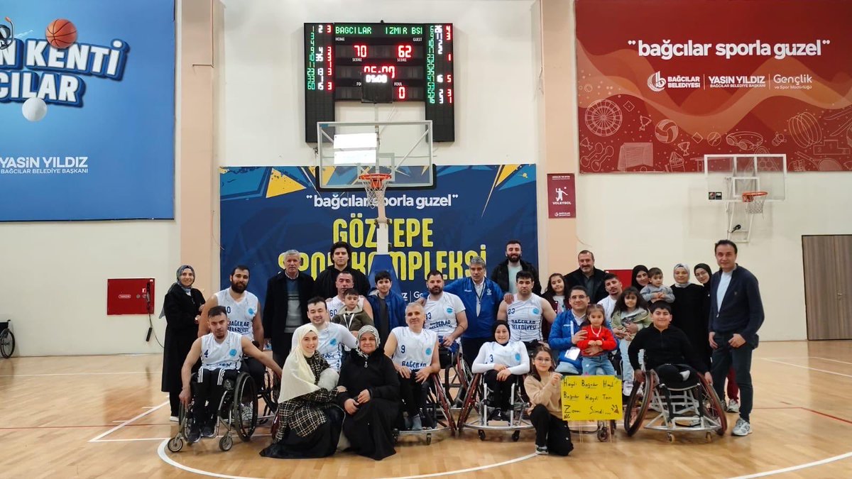 BagcilarBld's tweet photo. Süper Takım 🏀

Süper Lig’de mücadele eden Tekerlekli Sandalye Basketbol takımımız kendi evinde karşılaştığı İzmir Büyükşehir Belediye takımını 70-62 yendi. 

Tebrikler Takım 👏 https://t.co/hourH9pKpK