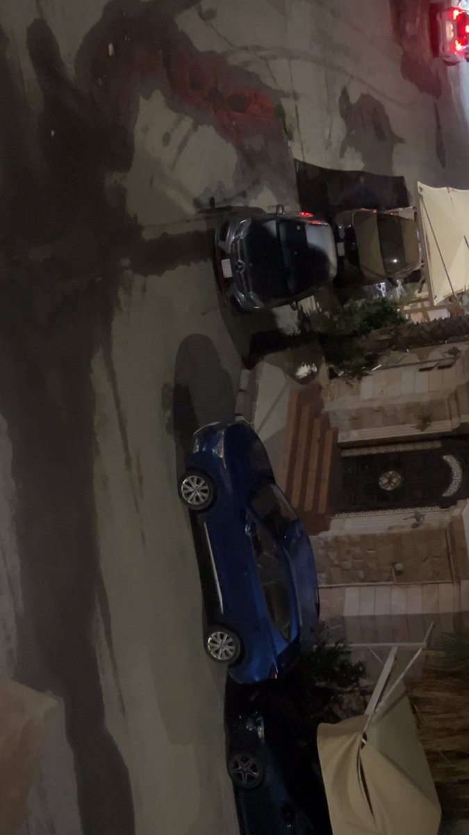 moon10ss's tweet photo. @Balady_saudi 

في جدةحي المحمديةشارع محمدالاهدل نعاني من تسرب الصرف الصحي من مبنى في شارعناوقدبلغناصاحبه عدةمرات ولم يستجب ولازال التسرب مستمريومياًمماالحق الضررللسكان وتكاثرالبعوض والروائح والاذى عندالذهاب للصلاةواتساخ سياراتناالواقفةعندالمنازل من طرطشةالمياه  اثناءسيرالسيارات https://t.co/GWsgrcvvEb