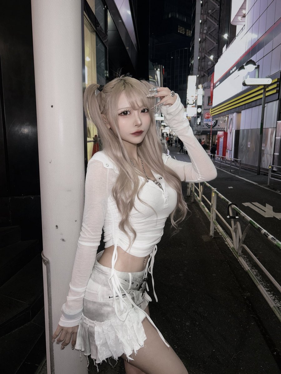 星月夜あむ【べロティカ】11/10Zepp Diver City (@Setsuna_Amu) on X
