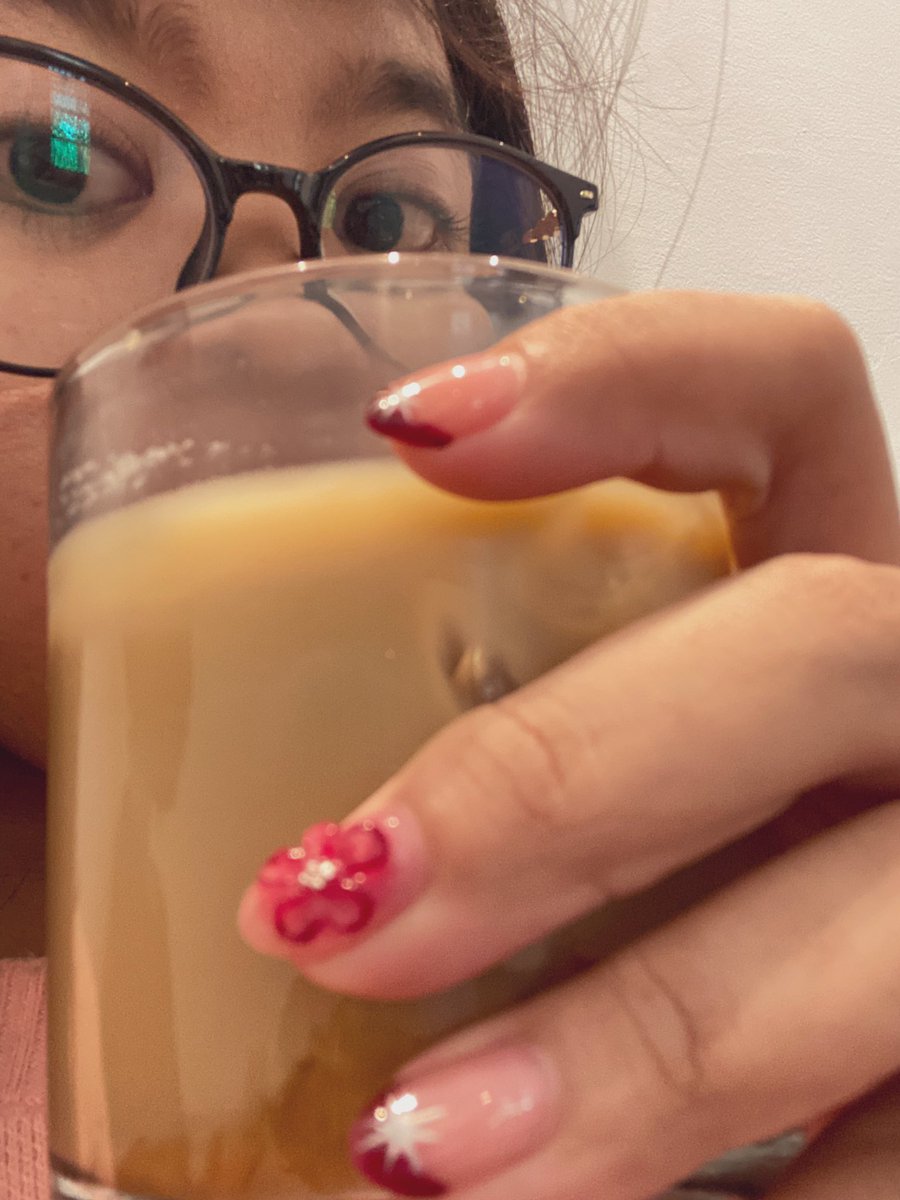 httpsdinnda's tweet image. YAY SETELAH 1 MINGGU TIDAK MENGOPI🤍