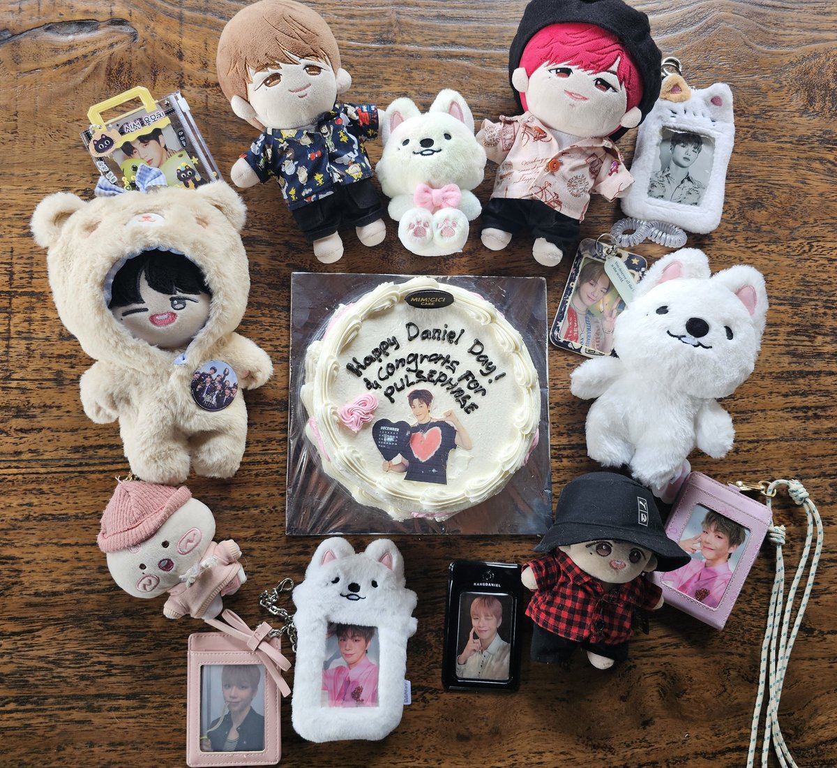 👑🪖🫡 tweet media