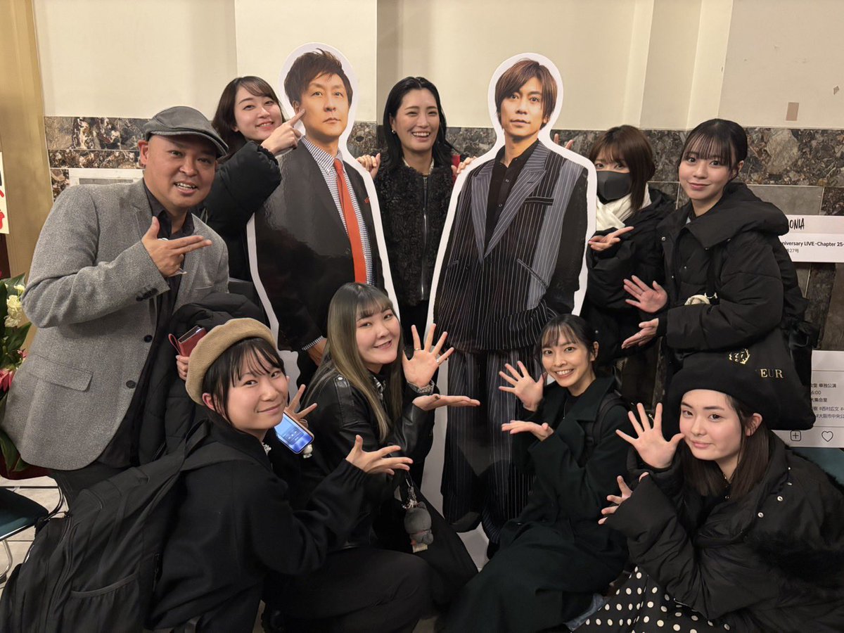 uuuu_uchan's tweet image. #ZILCONIA さんの25周年ライブに参戦させていただきました！🎊
ミュージカルDREAMERでお世話になった今津さんの、アーティスト爆発な一面、最高に熱くてかっこよかったです！😭🔥

客席には、ここはDREAMER号かと思うくらいの面々🚢💨
最高の時間をありがとうございました！