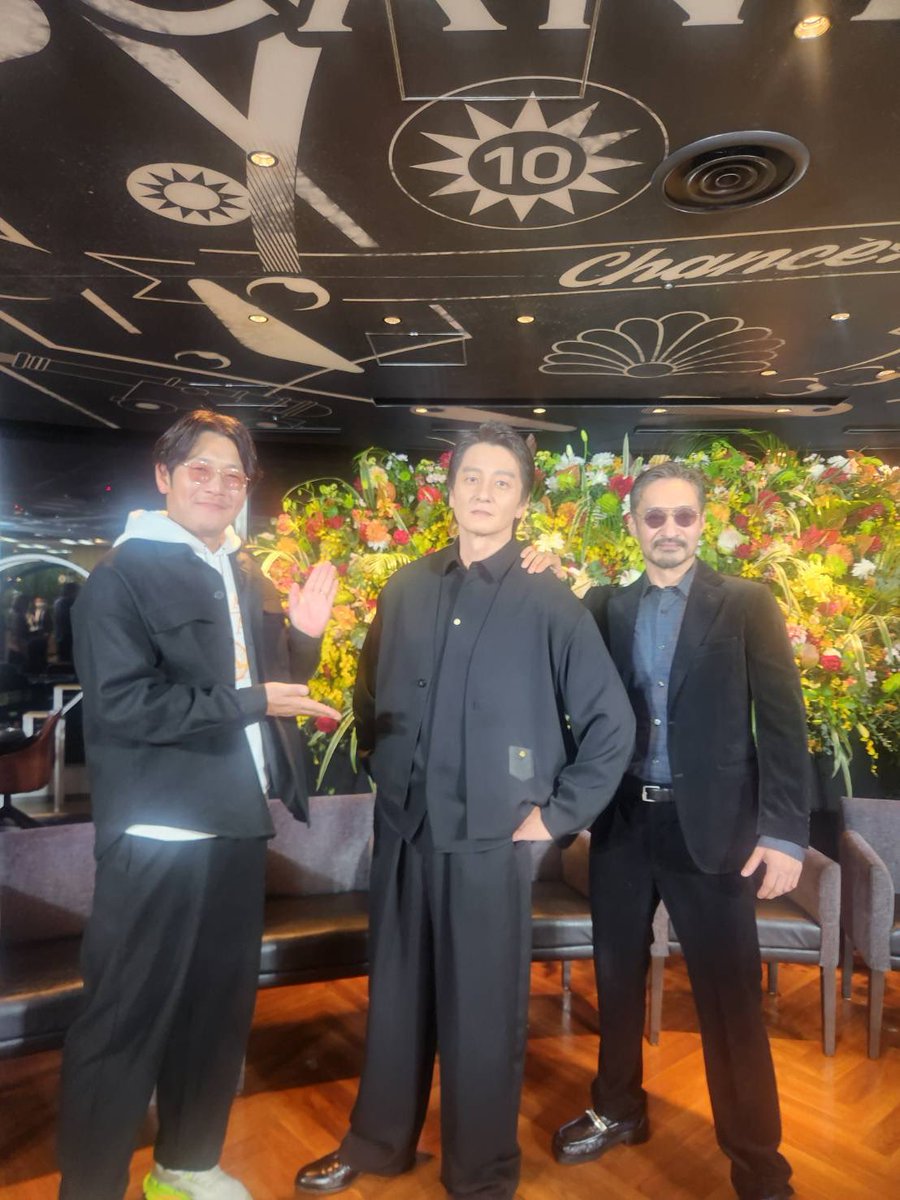 本日の御三方👏👏👏

<龍が如く>20周年おめでとうございます！✨️

龍が如く × 日本統一 もおたのしみにー！！！

#龍が如く 
#龍が如く20周年 
#日本統一