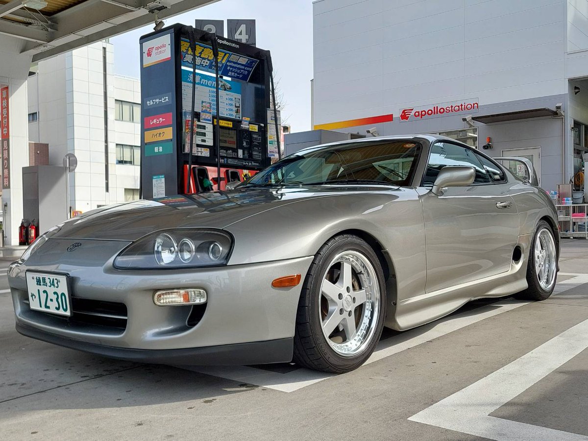 りょう tweet media