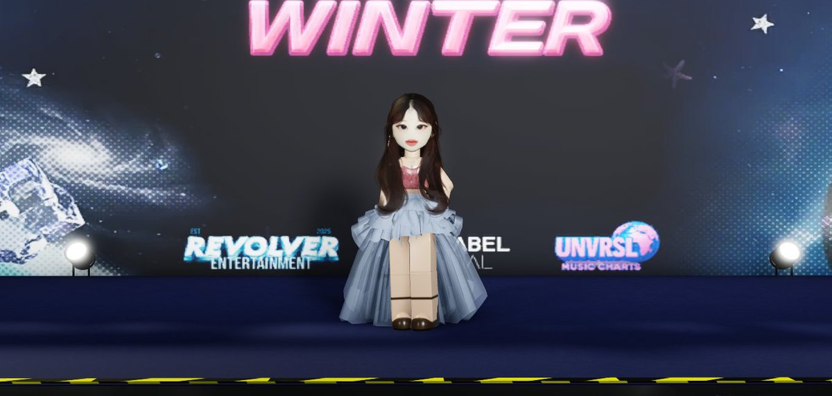 REVOLVER ENT. tweet media