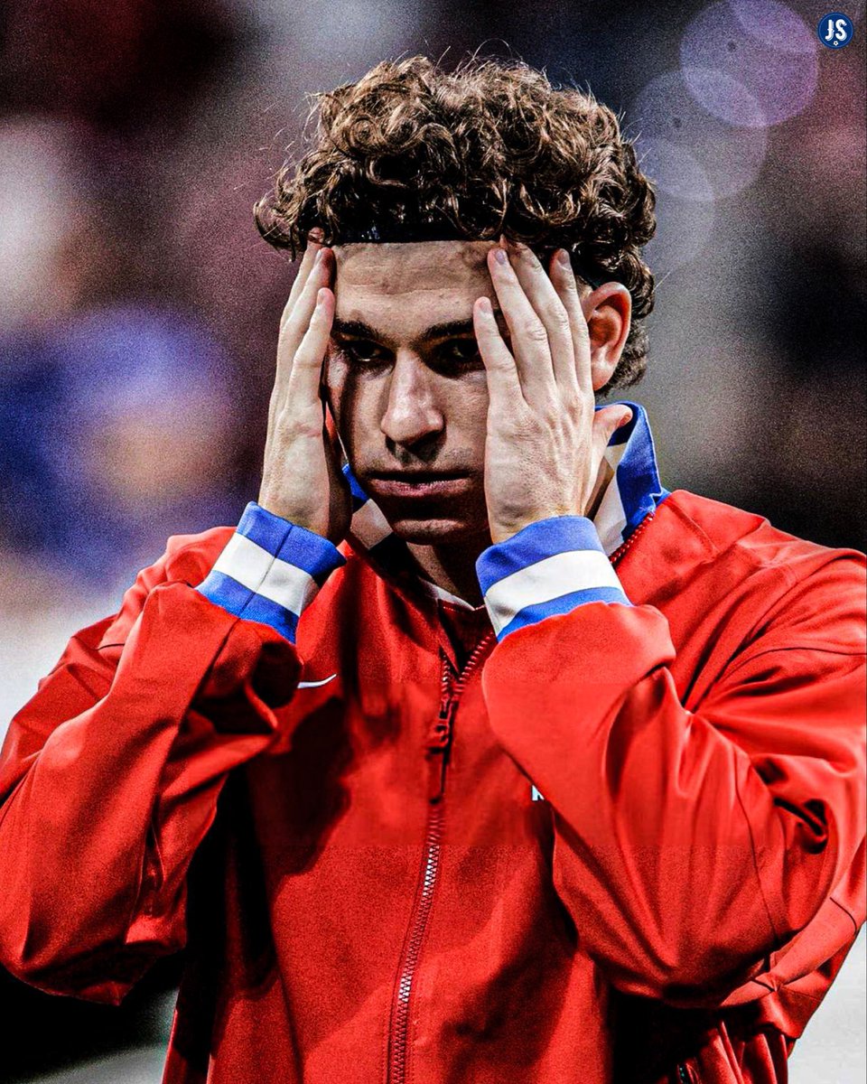 🇦🇷🌟 El futbolista favorito de Julián Álvarez de cada una de estas nacionalidades:

🇪🇸 Pedri.
🇩🇪 Jamal Musiala.
🇺🇾 Luis Suárez.
🇫🇷 Antoine Griezmann.
🇨🇴 Juan Fernando Quintero.
🇧🇷 Neymar.
🇦🇷 Enzo Fernández (no vale Messi).

[<a href="/reysa_b/">REYSA</a>]