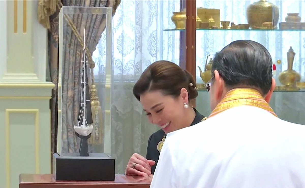 threesixtwoone's tweet image. ยิ้มสวยแบบมีเสน่ห์มากอะ ยอมมมม❤️🥹