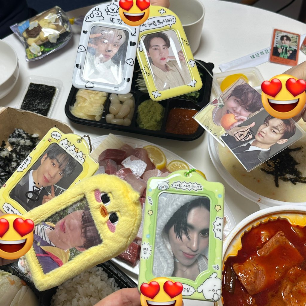 오랜만에 만났슨😍 <a href="/DWluv_724/">*.☆⸜홍시⸝♡.*</a> 영원히 태그 안되는 소녀... ᰔᩚ