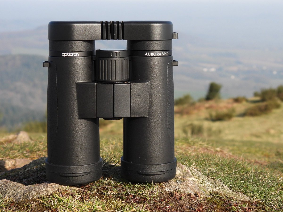 BirdersStore's tweet image. Enjoy £100 CASHBACK on the flagship @opticronuk Aurora BGA VHD 8x42 and 10x42 #binoculars.

While stocks last!

#FREE Opticron Professional Lens Cleaning Kit included.

🔽
birders-store.co.uk/opticron-auror…

#birding #birdwatching #optics #naturelover