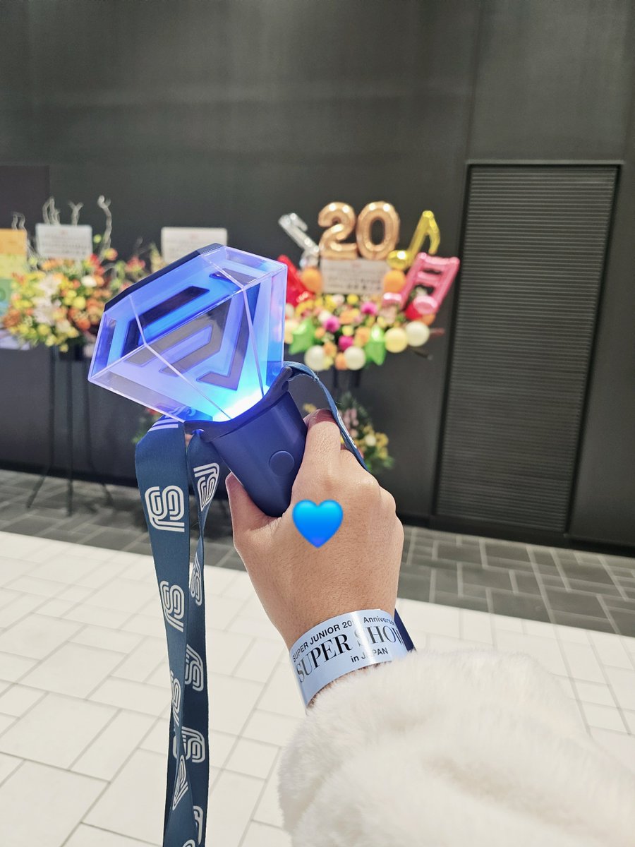 Thank you always and mahal na mahal ko kayo <a href="/SJofficial/">SUPER JUNIOR</a> 😘