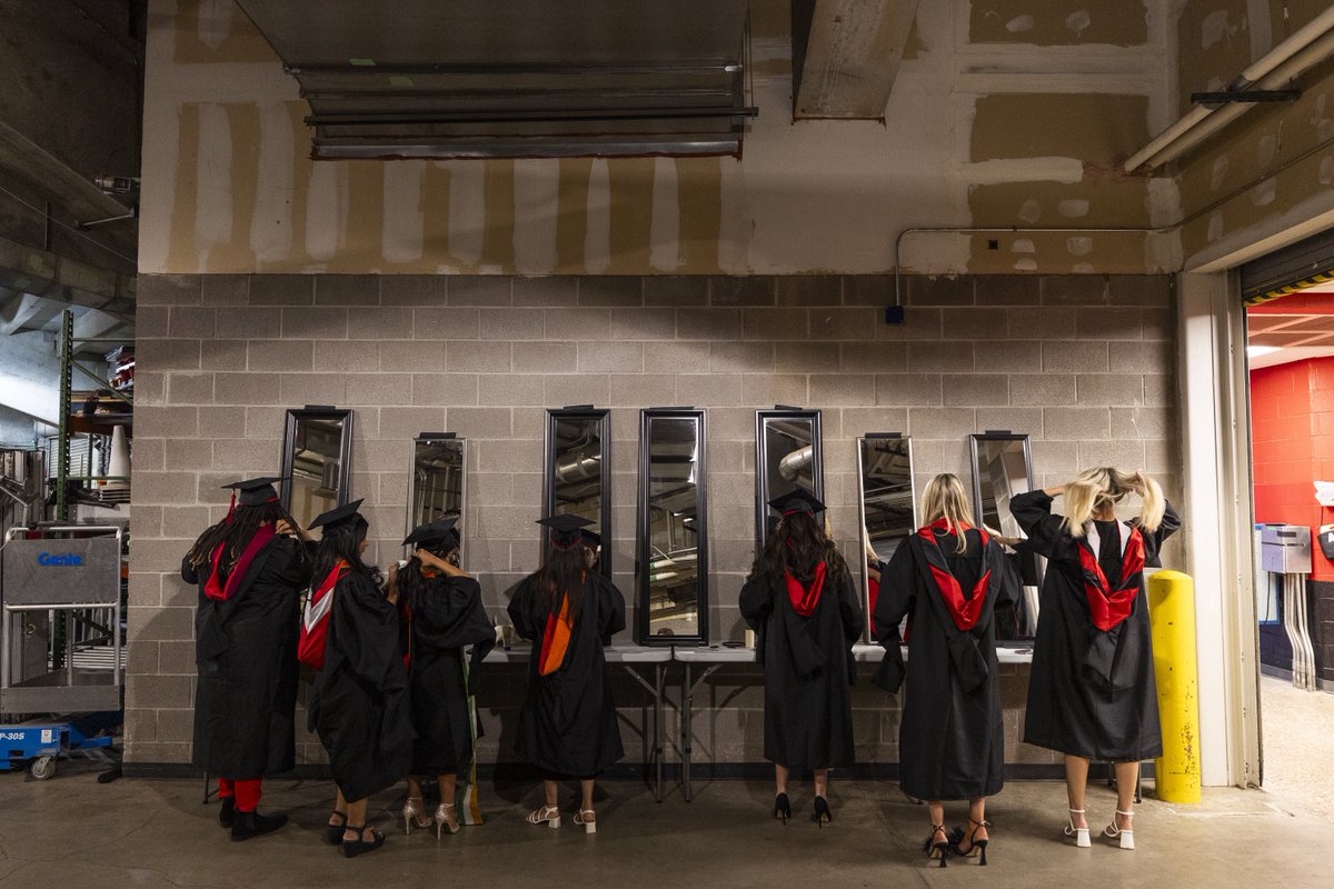 TexasTech's tweet image. All set for day two of commencement! 🎓🤩🎊
