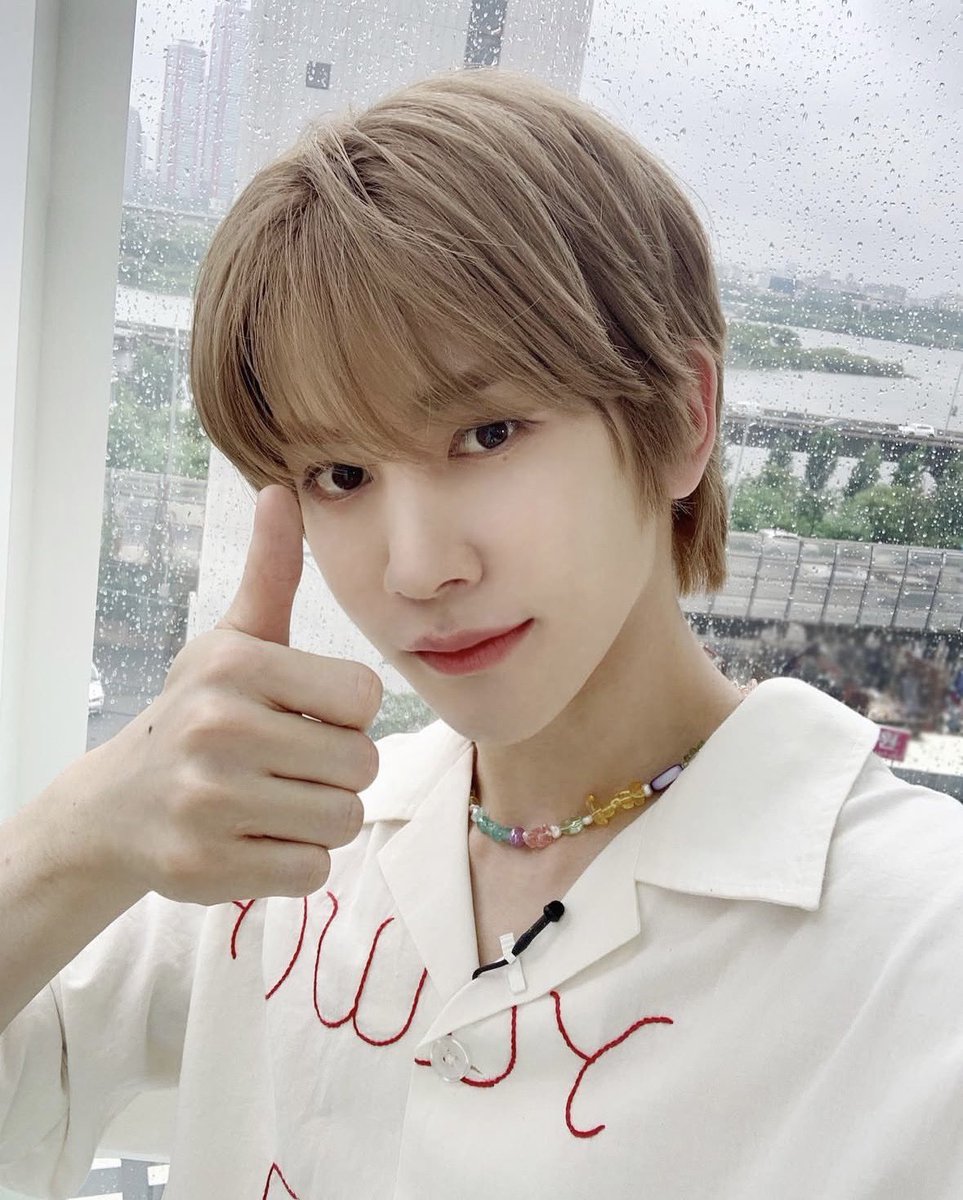 Nicho0las_s2's tweet photo. ๅนธ๐ง๐ป๐
#ใทใงใฆใใค #์ผํค์ด #sozo #mytro https://t.co/UZS4fxa5AG