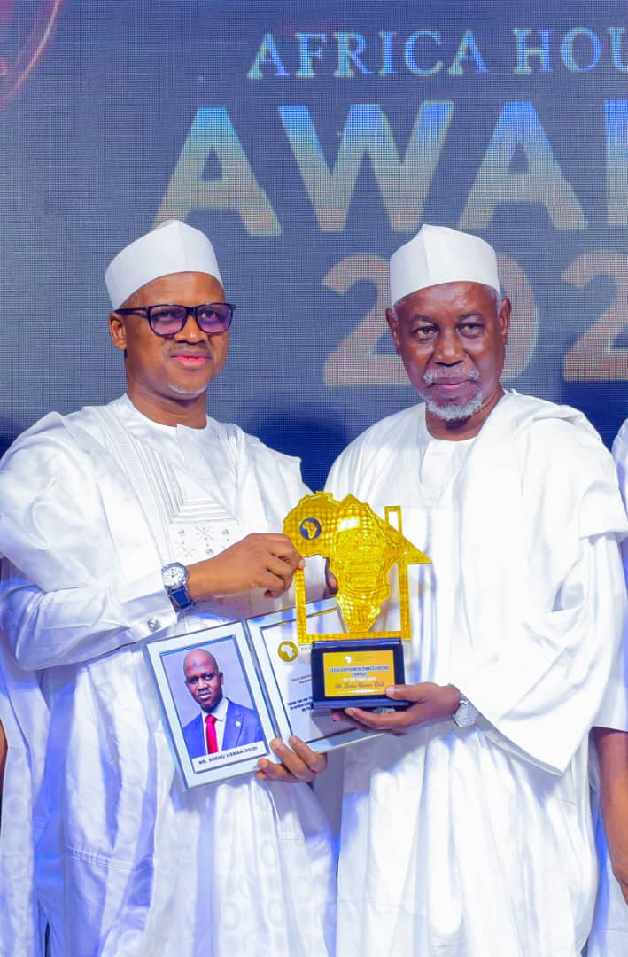 fmbnnigeria's tweet image. Osidi Honoured as CEO of Government-Owned Housing Company of the Year at Africa Housing Awards 

In recognition of his sustained outstanding contributions to housing sector growth and development, the Managing Director/Chief Executive of the Federal Mortgage Bank of Nigeria...