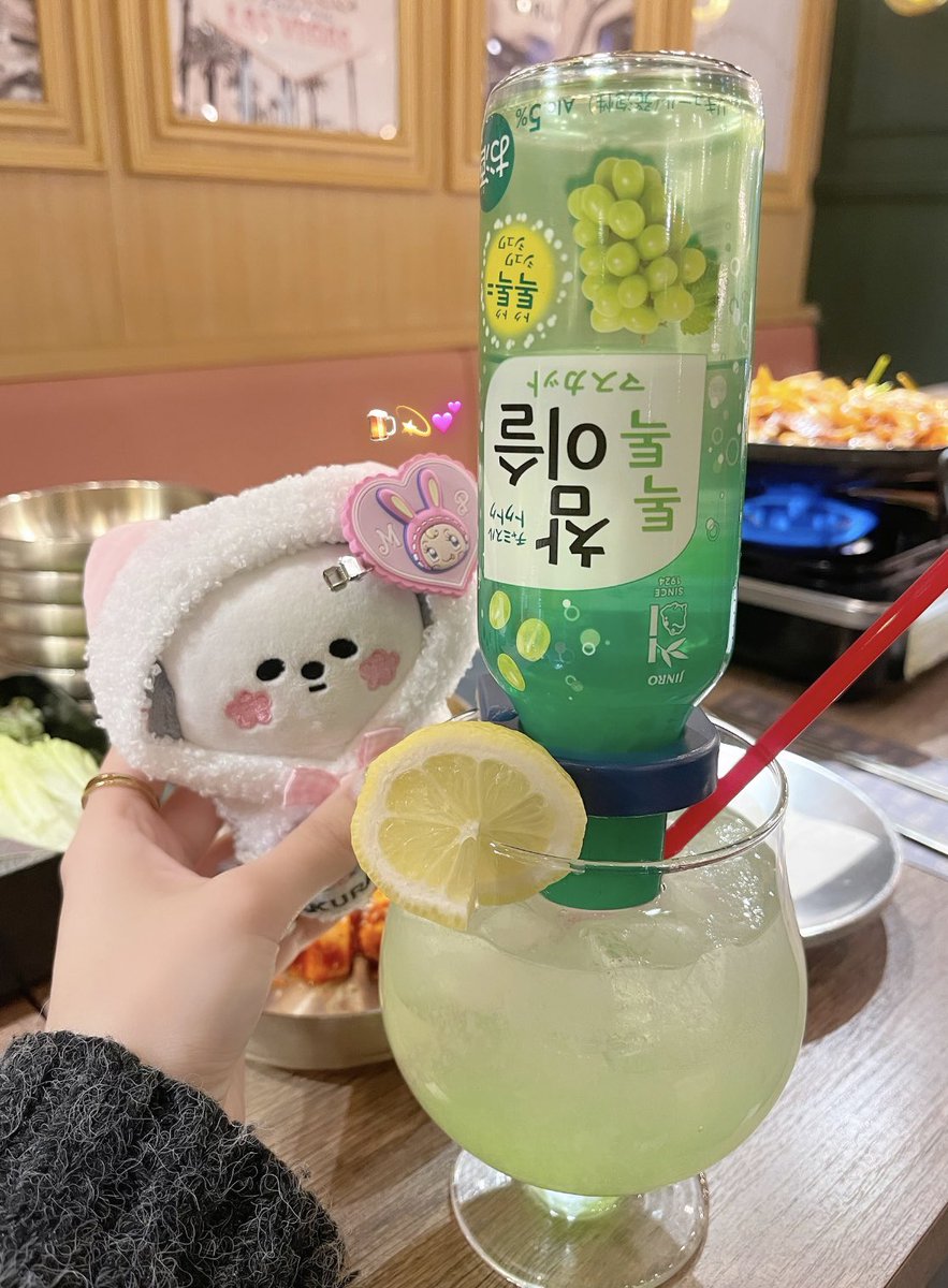 昨日は忘年会でしたっദ്ദി- ·̫ – ̳^🍻🎶💞 今年もたくさんお世話に