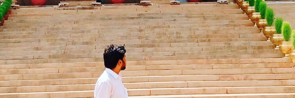 Pramodbaba01's tweet photo. “अगर कभी सत्ता मिल जाए और मैं बदल जाऊँ, तो समझ लेना कि मैं हार गया” ... 

   ((🇮🇳)) https://t.co/Pp7IzPSiwa