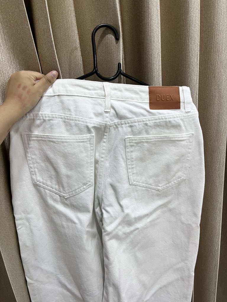 butysincetim's tweet image. ส่งต่อ DUEX baggy jeans size L เอว 30 สพ 41 ใส่ครั้งเดียวไม่มีตำหนิ มีถุงให้ ปล่อย 370 ส่งฟรี (from 500+) #ส่งต่อduex #เสื้อผ้าสาวอวบ #ส่งต่อเสื้อผ้าสาวอวบ #ส่งต่อเสื้อผ้ามือ2 #โล๊ะตู้เสื้อผ้า #ส่งต่อstylist #ส่งต่อbemingbkk #maisonKEEPS