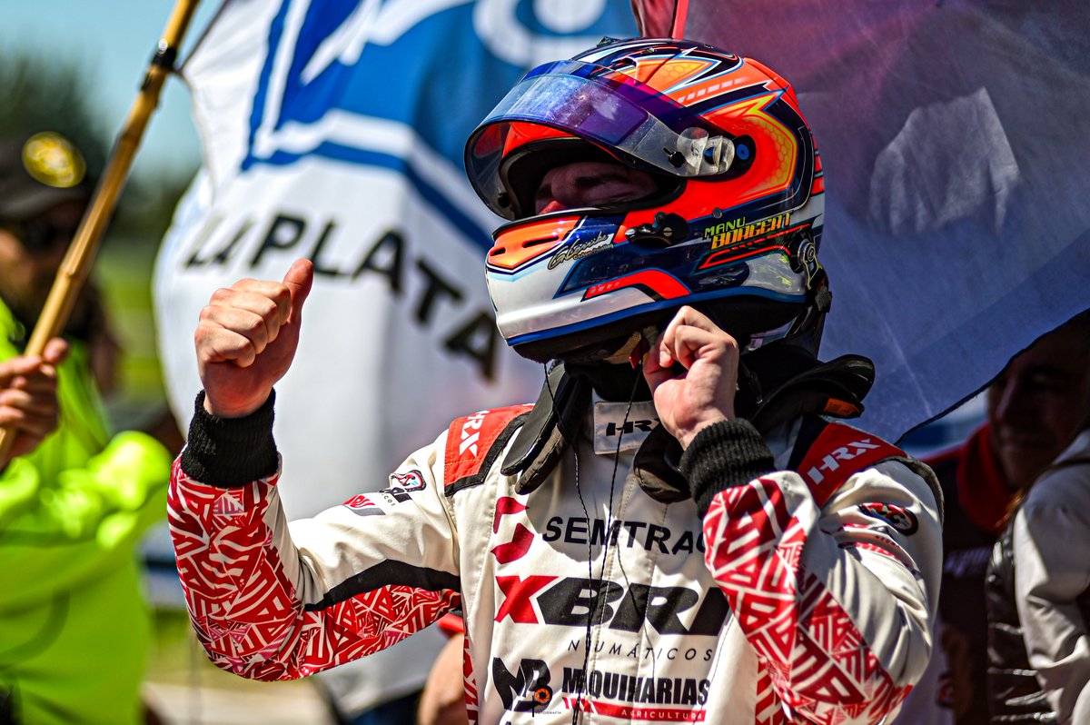 Manuborgertok tweet media